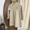 Vestido de Punto para Niña 2026 Otoño e Invierno Nuevo Estilo Coreano Vestido Suéter de Manga Larga Infantil Moderno para Niñas Jóvenes