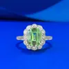Nuevo anillo cuadrado grueso de plata 925 con turmalina verde clara 7*9 mm del cultivo Mu Jing con diseño floral fresco, transmisión en vivo transfronteriza