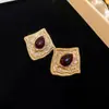 Pendientes Ovalados Geométricos Incrustados con Diamantes Vintage y Collar, Cadena para Clavícula de Lujo Ligero de Nicho, Juego de Joyería Retro
