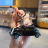 Llavero Colgante de Coche Viejo Retro Creativo Juguete de Descompresión Adorno para Bolsa de Coche Llavero Regalo Pequeño