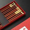 Palillos Chinos Cuadrados Doble Felicidad Sándalo Rojo Ala de Pollo Madera Palillos Auspiciosos Palillos para el Hogar Hotel Caja de Regalo Palillos Grabados