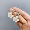 D01 Brincos de Pérola Agulha de Prata Trendyy Novos Coreanos Elegantes Populares Brincos de Diamante Doces Brincos de Flor Pequena