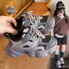 Tênis Daddy para Meninas 2026 Novo Outono Tênis Esportivo Infantil para Meninas Malha Leve Solado Macio Tênis de Corrida Crianças Médias e Grandes