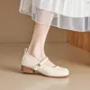 Zapatos Mary Jane blancos para combinar con faldas, nuevos zapatos de ballet de suela blanda 2026, zapatos de tacón bajo exquisitos de estilo francés, zapatos de tacón grueso para mujer