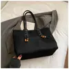 Shuai Mi Home 2026 Otoño Nuevo Bolso Tote de Gran Capacidad Bolso de Hombro de Nicho Estilo Sencillo para Viajes Diarios Bolso de Axila