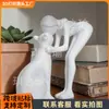 Cruz de impressão 3D de luxo best-seller transfronteiriço mulher criativa acariciando gato preto e branco ornamento de amor presente de Dia dos Namorados