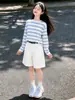 Conjunto de Dos Piezas Rayado de Verano para Niñas Estilo Coreano Casual Mangas Largas Shorts Niños Medianos y Grandes Ropa Elegante Ropa de Verano de Moda