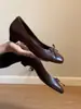 Versión de piel de oveja~Zapatos planos para mujer con lazo, tacón grueso y punta cuadrada, tacones altos de estilo francés para ir al trabajo, zapatos pequeños de cuero simples, elegantes y retro