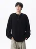 Camiseta Henley de Manga Longa Estilo Old Money para Homens e Mulheres, Nova Tendência Verão-Outono 2026 Marca Solta Casual Versátil Camisa Básica