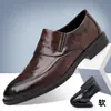 Zapatos de Vestir Formales de Cuero para Hombre Transpirables de Cuero Suave Estilo Británico Slip-On de Cuero Suave Suela Suave Zapatos Casuales para Hombre