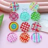 Estilo Novo Primavera e Verão Xadrez Transparente Estampado Botões Acessórios Botões DIY para Roupas Tamancos Acessórios Decorativos para Capa de Celular