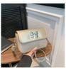 Bolsa Pequena Quadrada Brilhante Personalizada 2024 Nova Moda Laço Casual Personalidade Estilosa Moda Tendência Transversal de Ombro