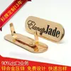Bolsa de Letras Huecas de Metal Guangdong Letrero Dorado Bolsa con Cordón de Tela de Algodón Bolsa LOGO Herraje en Relieve Placa de Nombre de Pie