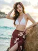 Maiô biquíni de três peças para mulheres, com bojo pequeno para realçar, estilo puro desejo, com amarração no pescoço, duas peças, sexy, para férias, praia, com saída de praia longa