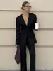 Elegante Conjunto de Terno Preto para o Trabalho para Mulheres Inverno 2026 Blazer Francês com Decote V Acinturado e Calças Conjunto de Duas Peças Feminino