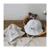 Chapéu de Pescador Listrado Infantil Estilo Coreano para Primavera e Verão, Chapéu Fino Estiloso e Versátil com Tiras para Crianças na Moda