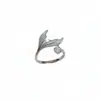 Anillo abierto de cola de pez redondo con gota de aceite de circón de metal exquisito de lujo ligero, joyería de diseño versátil de alta gama de nicho