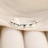 Anillo de plata de siete cuentas con superficie lisa, diseño simple y único, trae riqueza y buena fortuna, accesorio versátil y elegante