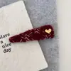Pasador Retro de Cuadros en Forma de Corazón para Mujer, Pinza Elegante de Lana Roja para el Cabello, Exquisito y Moderno Accesorio para el Cabello de Flequillo Lateral de Año Nuevo