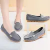 Zapatos cruzados europeos y americanos para mujer de talla grande, nuevos mocasines de mezclilla de talla grande, de boca poco profunda, slip-on, zapatos de vestir individuales para mujer de comercio exterior, por lotes