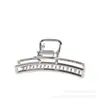 Pinza Metálica para el Cabello de Mariposa Estilo Minimalista Plateado para Mujer, Tamaño Grande, Accesorio para el Cabello de Primavera y Verano, Adecuado para Cabello Grueso, Pinza de Mariposa para la Parte Posterior de la Cabeza