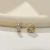 Pendientes de Aro de Tendencia de Moda Estilo Nicho de Gama Alta Pendientes de Botón de Temperamento Retro Francés Joyería para Orejas Versátil para el Viaje Diario Cierres para Pendientes