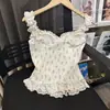 Top de encaje floral estilo coreano con diseño dulce y elegante, corte ajustado y favorecedor