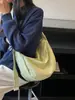 Bolso tipo dumpling minimalista estilo coreano, gran capacidad, artístico, nuevo bolso de lona texturizada, bolso cruzado, versátil bolso de media luna para mujer
