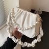Bolso de diseño de nicho 2023, nuevo bolso de mujer, bolso de hombro sencillo, bolso de nube plisado, bolso mensajero con cadena de perlas