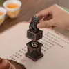Estufa de Aromaterapia de León Cerámico Estufa de Incienso de Madera de Ágar para el Hogar Interior Quemador de Incienso para Ceremonia de Té de Incienso Adornos Zen Antiguos Creativos