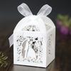 Nova Caixa de Doces a Laser Personalizada para Casamento Amazon Fita de Casamento Caixa de Doces Dourada Vazada Fábrica de Shenzhen