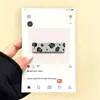 Soporte Plegable Estilo Ins con Patrón de Pantera Negra, Adhesivo Metálico Ultradelgado en la Parte Trasera, Antideslizante y Anticaídas, Adecuado para Todos los Teléfonos