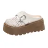 Sandalias de Malla Hueca con Suela Gruesa para Aumentar la Altura para Mujer, Nuevo Estilo de Verano, Versátiles, Transpirables, para Personas Bajitas, Sandalias de Poner y Quitar Casuales