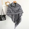 Chal Triangular Retro Otoño Invierno Chal Simple de Espiga Bufanda de Cachemira Sintética Chal Versátil de Tacto de Alta Gama Venta al por Mayor