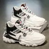 Sapatos Masculinos de Outono Novos Sapatos de Cano Alto Sapatos Esportivos Masculinos Versáteis da Moda Sola Grossa Aumento Casual Tênis de Corrida Pai