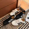Zapatos de Entrenamiento Alemanes de Punta Redonda y Suela Plana para Mujer Estilo Retro 2026 Verano Nuevos Elegantes Versátiles con Cordones Casuales Zapatos Deportivos Zapatos de Tabla Forrest Gump