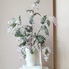 Arreglos Florales de Flor de Espino Artificial Transfronterizos con un Toque de Alta Gama, Decoración de Lujo para Casas de Huéspedes, Salas de Estar, Recepciones, Arreglos Florales, Venta al por Mayor de Flores de Espino, Flores Artificiales
