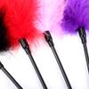 Juguetes sexuales para adultos alargados pluma sexy pluma de cosquilleo palo de cosquilleo entrenamiento sm equipo criminal divertido palo de picazón pelo de avestruz