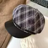 Gorro de otoño e invierno, a cuadros de lana, estilo británico retro, gorro octagonal para mujer, boina elegante y versátil que hace que la cara se vea más pequeña