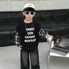 Moletom Masculino Falso Duas Peças com Manga Longa, Moda Nova Primavera e Outono 2026 Estilo Coreano, Tendência de Moletom Casual Masculino