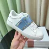 Zapatos Blancos Nuevos 2024 Marca V Suela Gruesa con Tachuelas Unisex Versátiles de Cordones Tenis Casuales Tenis con Bloques de Color