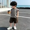 Conjunto de Manga Corta para Bebé Niño 2026 Nuevo Estilo Niños Pequeños Rayado Casual Deportivo Conjunto de Dos Piezas Ropa de Verano para Niños