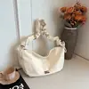 Bolsa de mão trendy de cor sólida com cordão estilo coreano para mulheres, nova bolsa de ombro para o verão de 2026, moda nuvem, para o trabalho