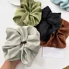 Scrunchie de Cetim Estilo Coreano Elástico de Cabelo para Primavera e Verão com Toque de Luxo para Penteados Altos e Rabos de Cavalo, Acessório de Cabelo com Alta Elasticidade