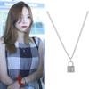 Coreia do Sul Jin Tae-Yeon com colar de cadeado pequeno corrente de clavícula versátil requintado colar feminino aço inoxidável não desbota