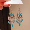 Pendientes de Borla de Cristal de Resina Incrustados de Diamantes con Forma de Rombo Lujo Accesible Ganchos de Oreja de Gama Alta Moda Personalizable Pendientes Versátiles para Mujer