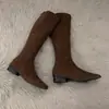 Elegantes botas largas de gamuza de tacón grueso y diseño ajustado para mujer, nuevas botas largas estilo coreano para otoño e invierno 2026 con un diseño elegante, versátiles botas de equitación