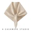 75% caxemira, 25% seda de amoreira. Novo cachecol triangular de tricô outono/inverno, um acessório versátil e quente para mulheres.