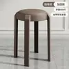 Cadeira de Plástico Espessa Empilhável para Casa Restaurante Mesa de Jantar Banqueta Pequena Uso em Casa Alugada Cadeira de Jantar Nórdica Leve de Luxo Influenciador