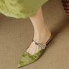 Nuevas Zapatillas Bajas Jacquard con Pedrería de Estilo Chino para Mujer Verano Nuevo Estilo Tacón Grueso Punta Afilada Sandalias de Punta Perezosa